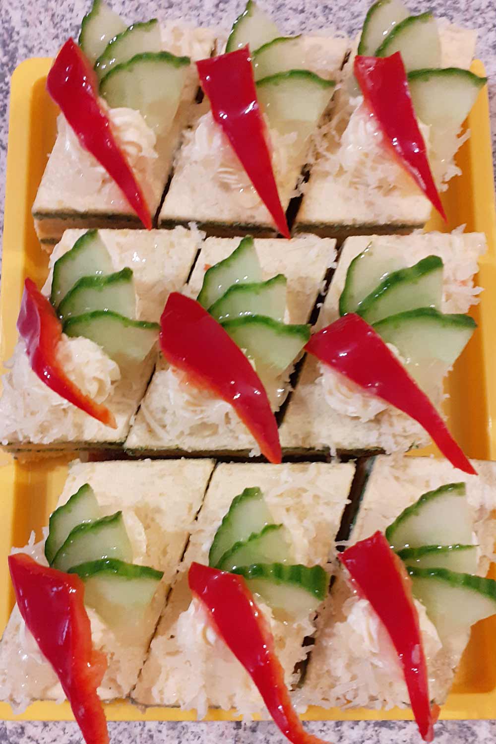 Minidortíčky s čerstvou zeleninou